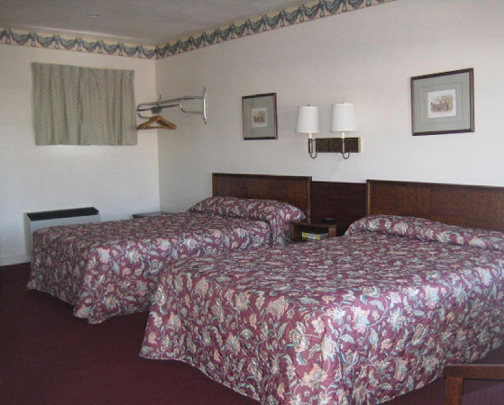Bassett Motel Вільямсбург Екстер'єр фото