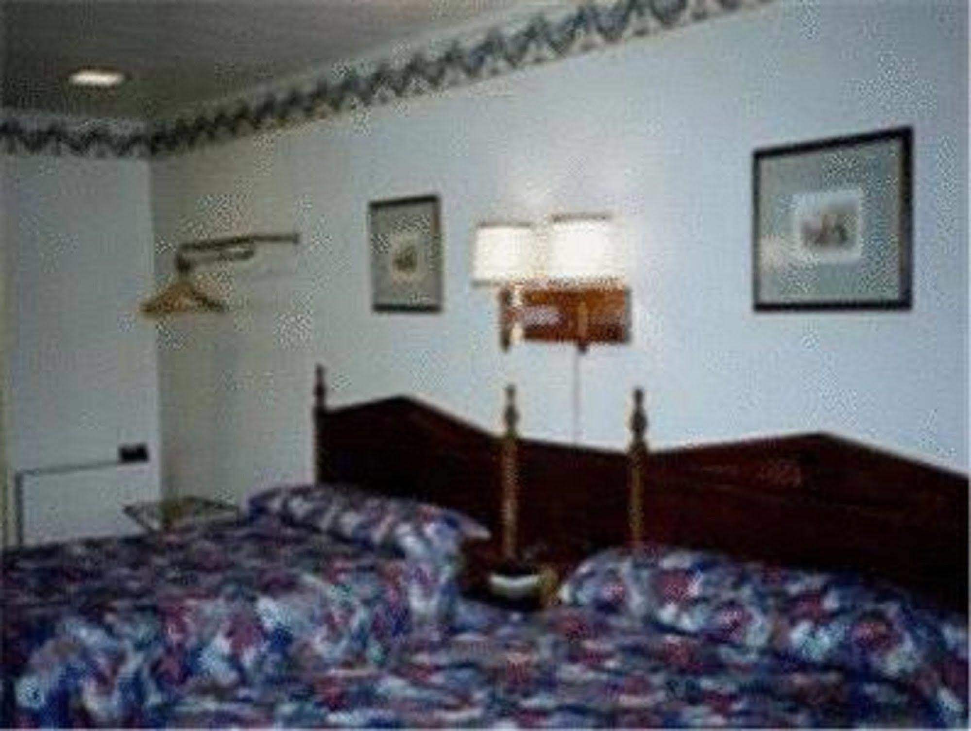 Bassett Motel Вільямсбург Екстер'єр фото